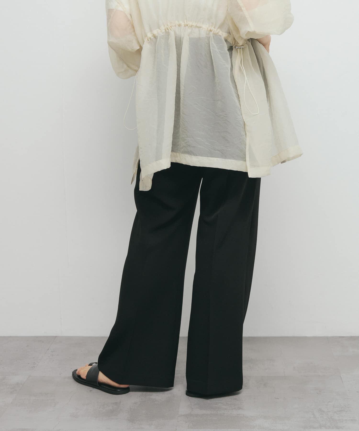 身長：160cm サイズ：36