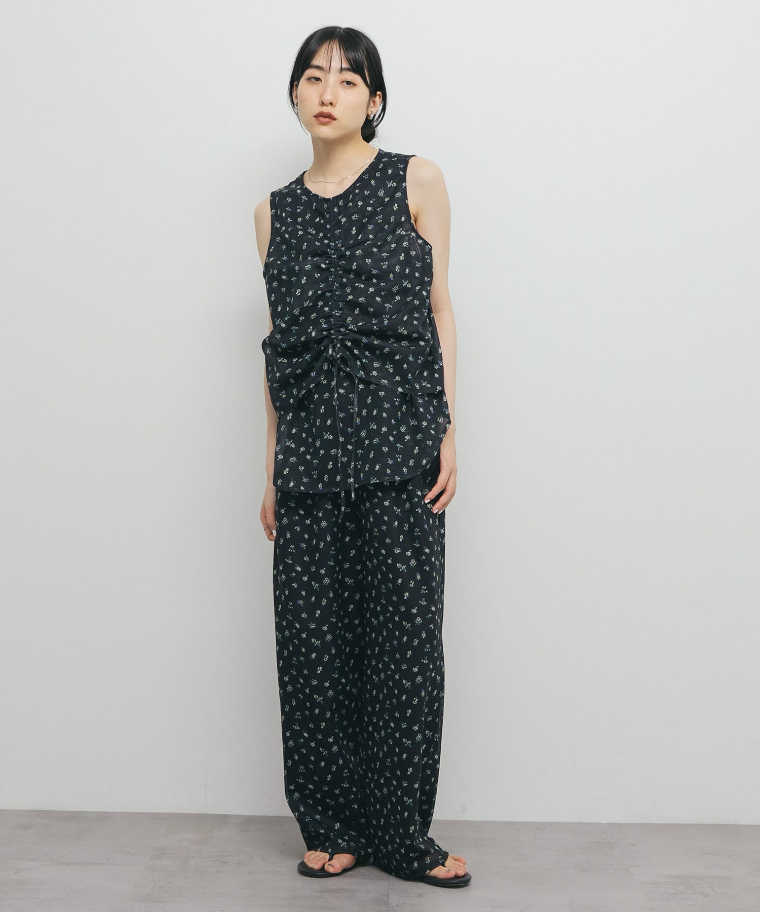 身長：160cm サイズ：one