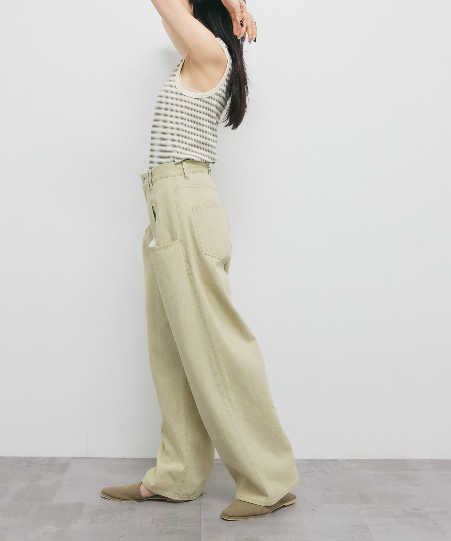 身長：160cm サイズ：36