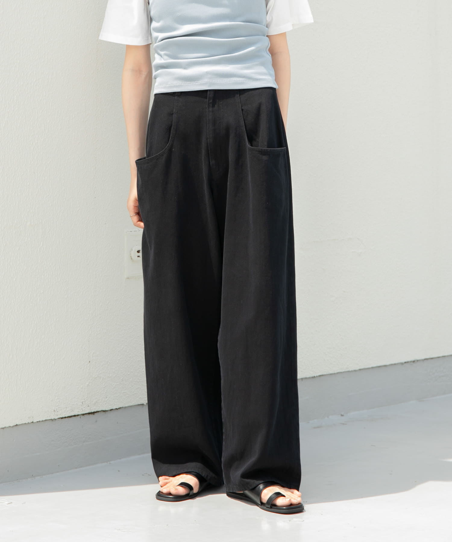 身長：160cm サイズ：36