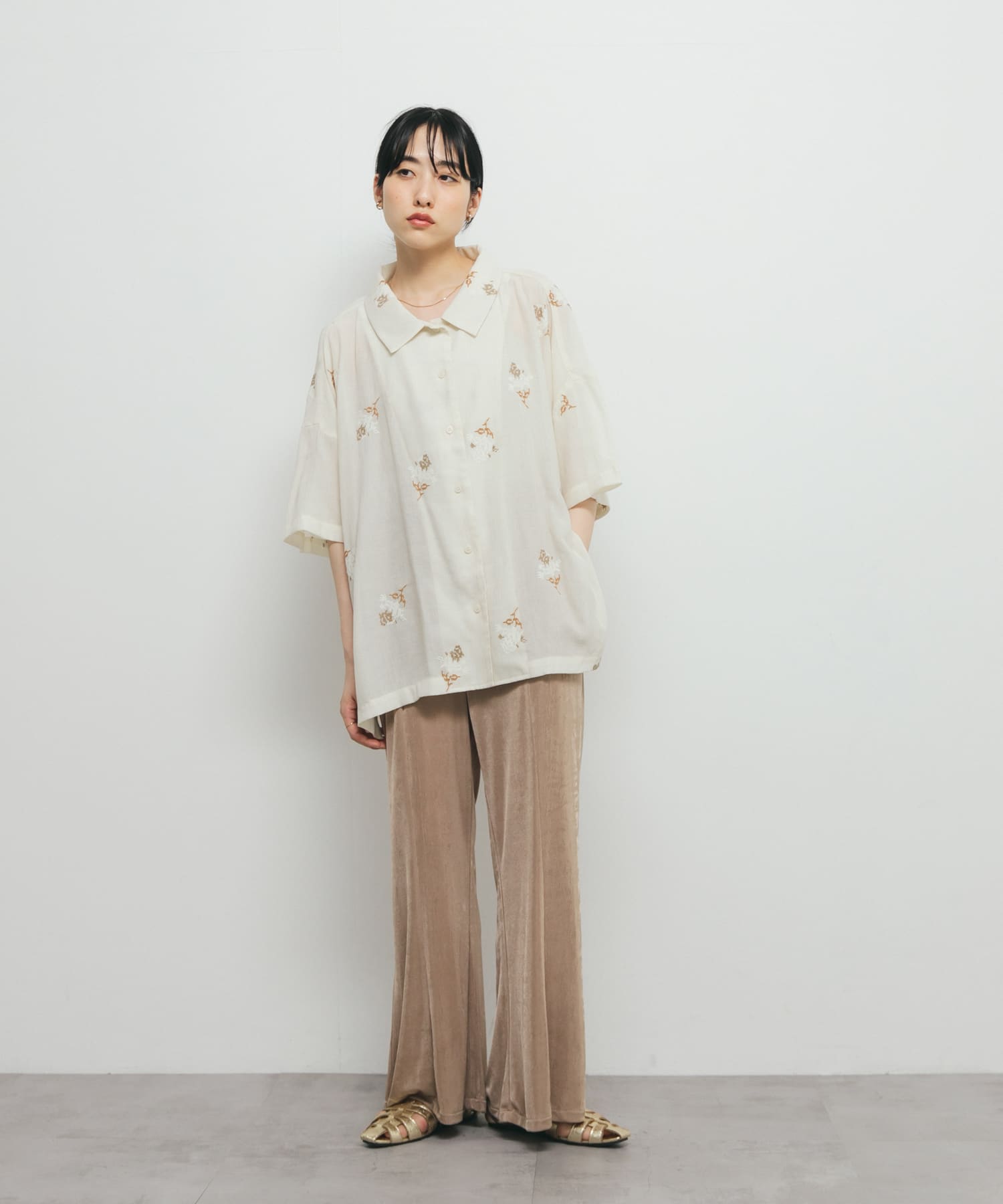 BEIGE