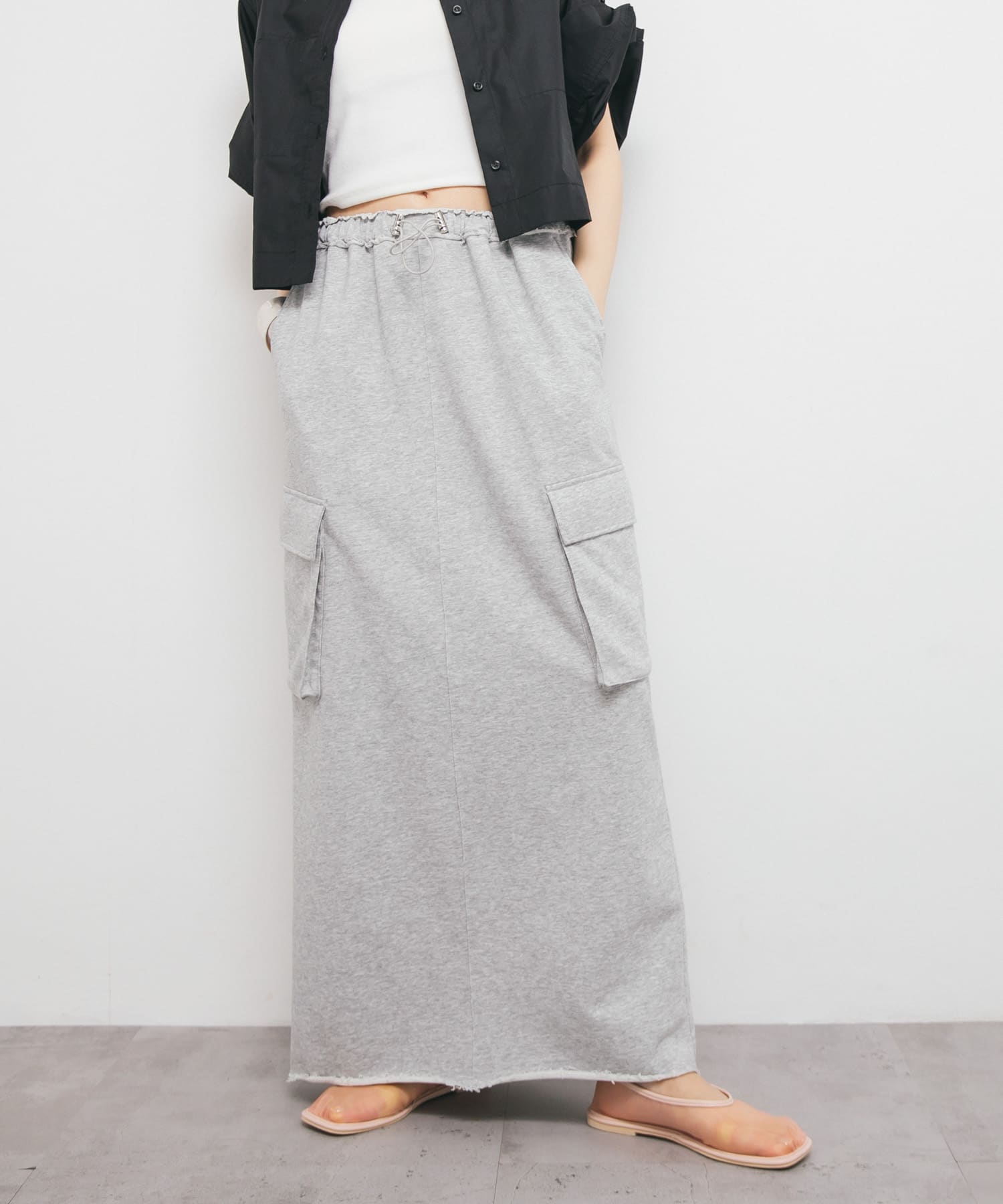 スウェットカーゴスカート