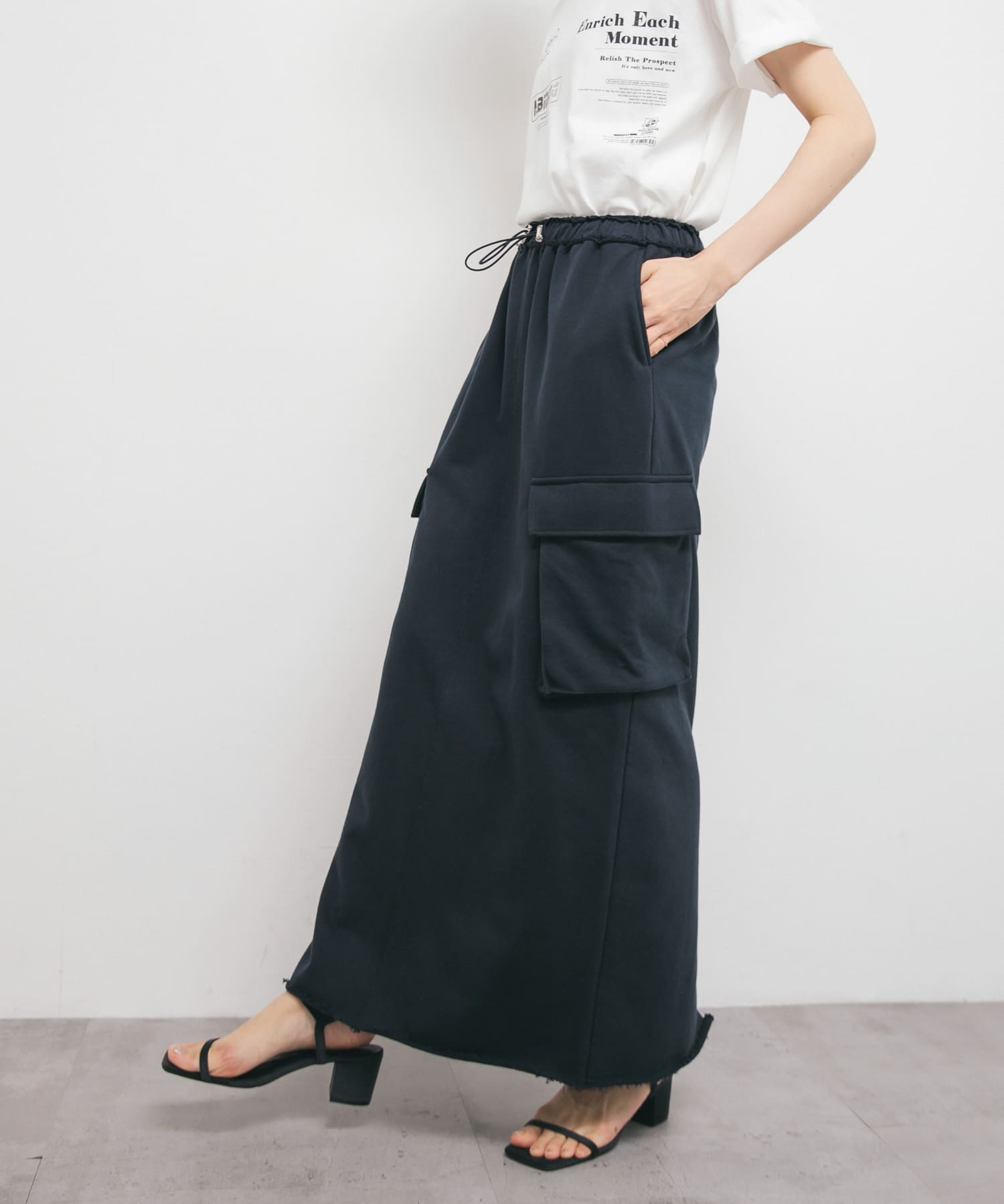 スウェットカーゴスカート NAVY one