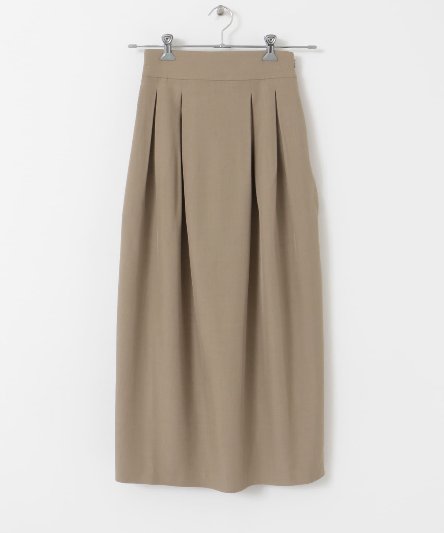 【新品タグ付き】IENA コクーンタックスカート IENA（イエナ）の「コクーンタックスカート（スカート）」 - WEAR