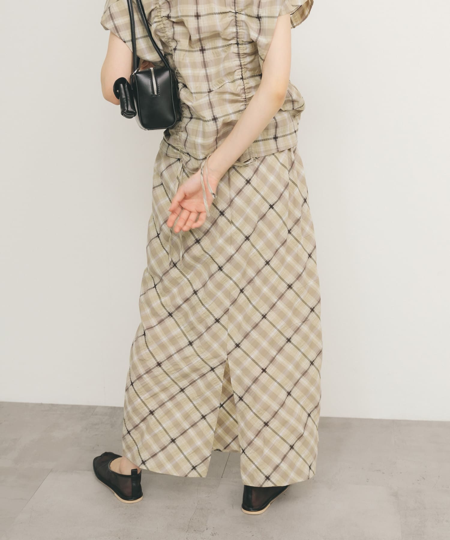 身長：160cm サイズ：one