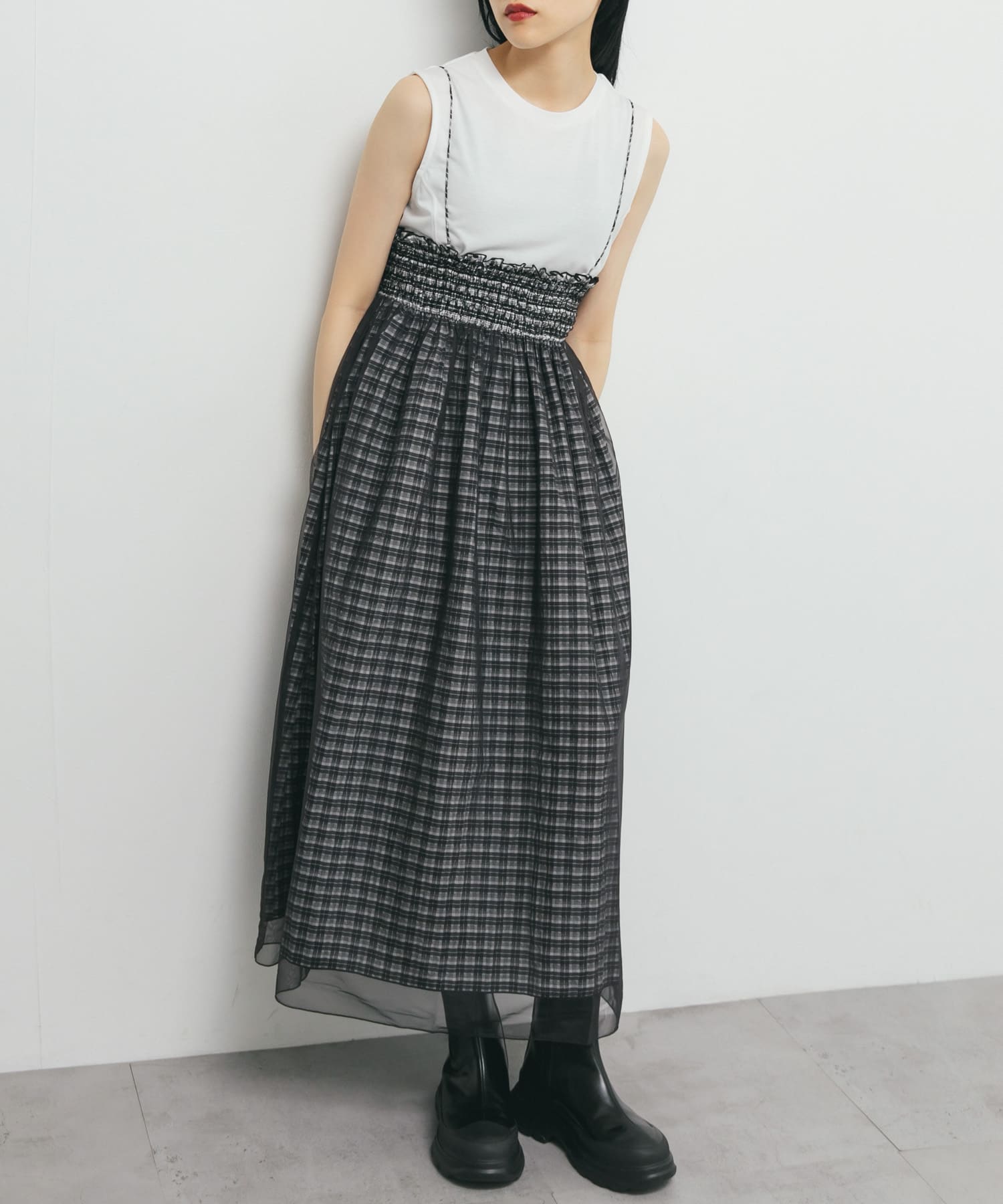 チュールレイヤードチェックスカート