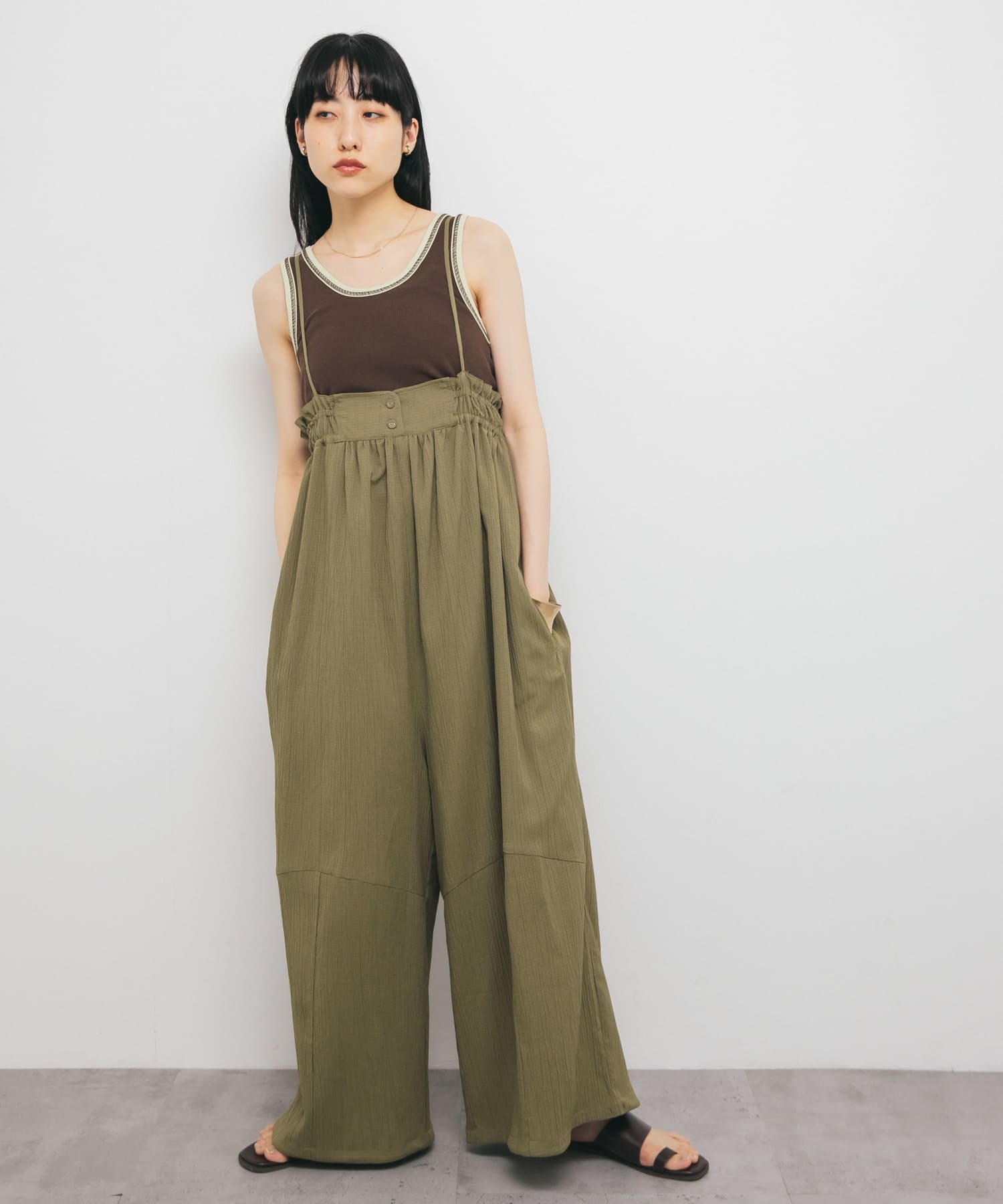 KHAKI