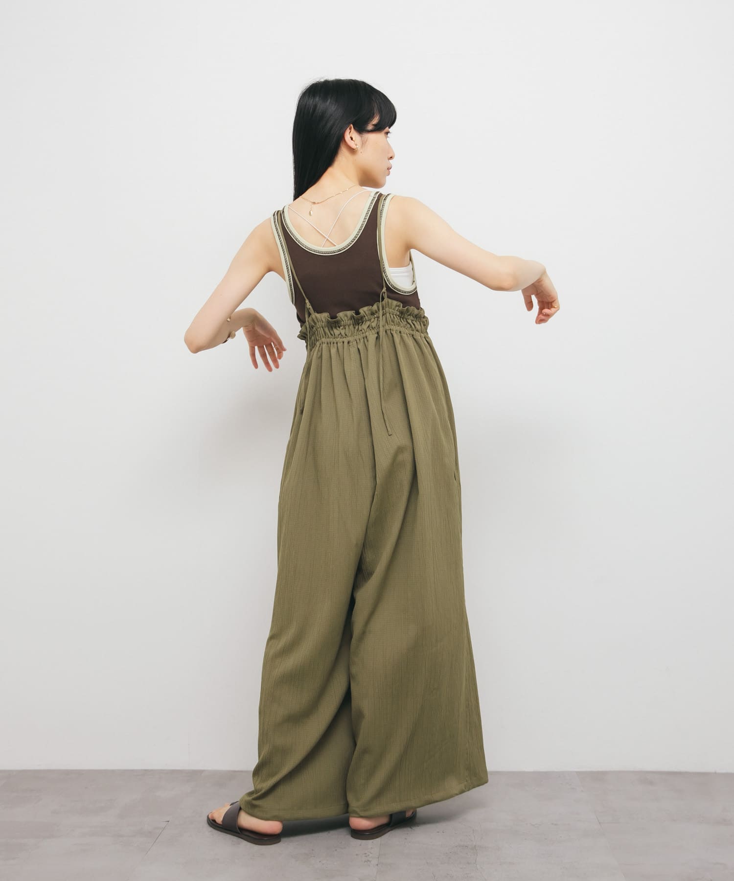 KHAKI