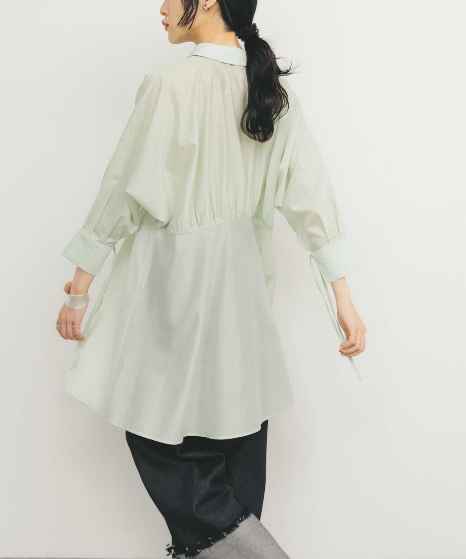 身長：160cm サイズ：one