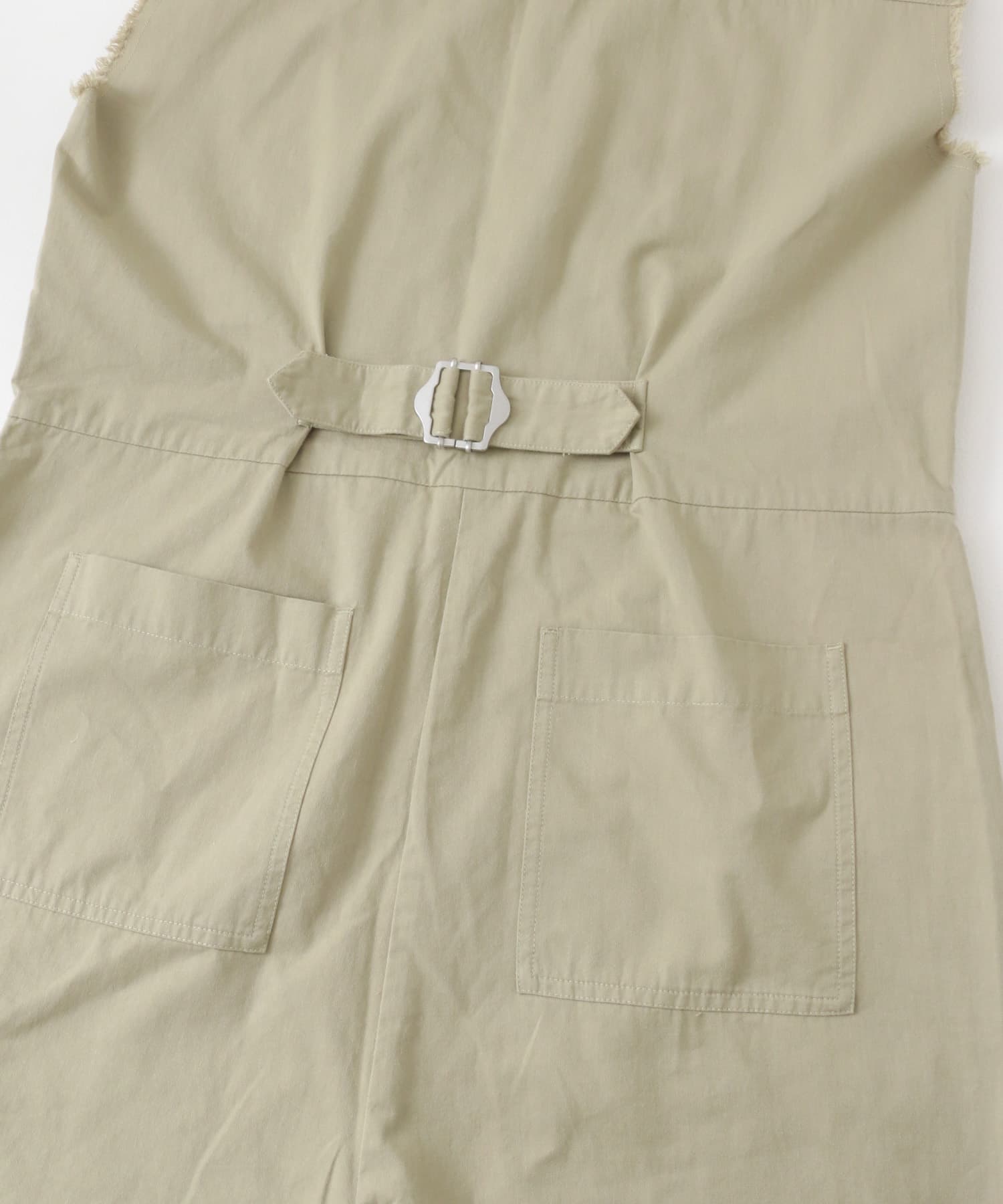 フロントZIPジャンプスーツ L.KHAKI one