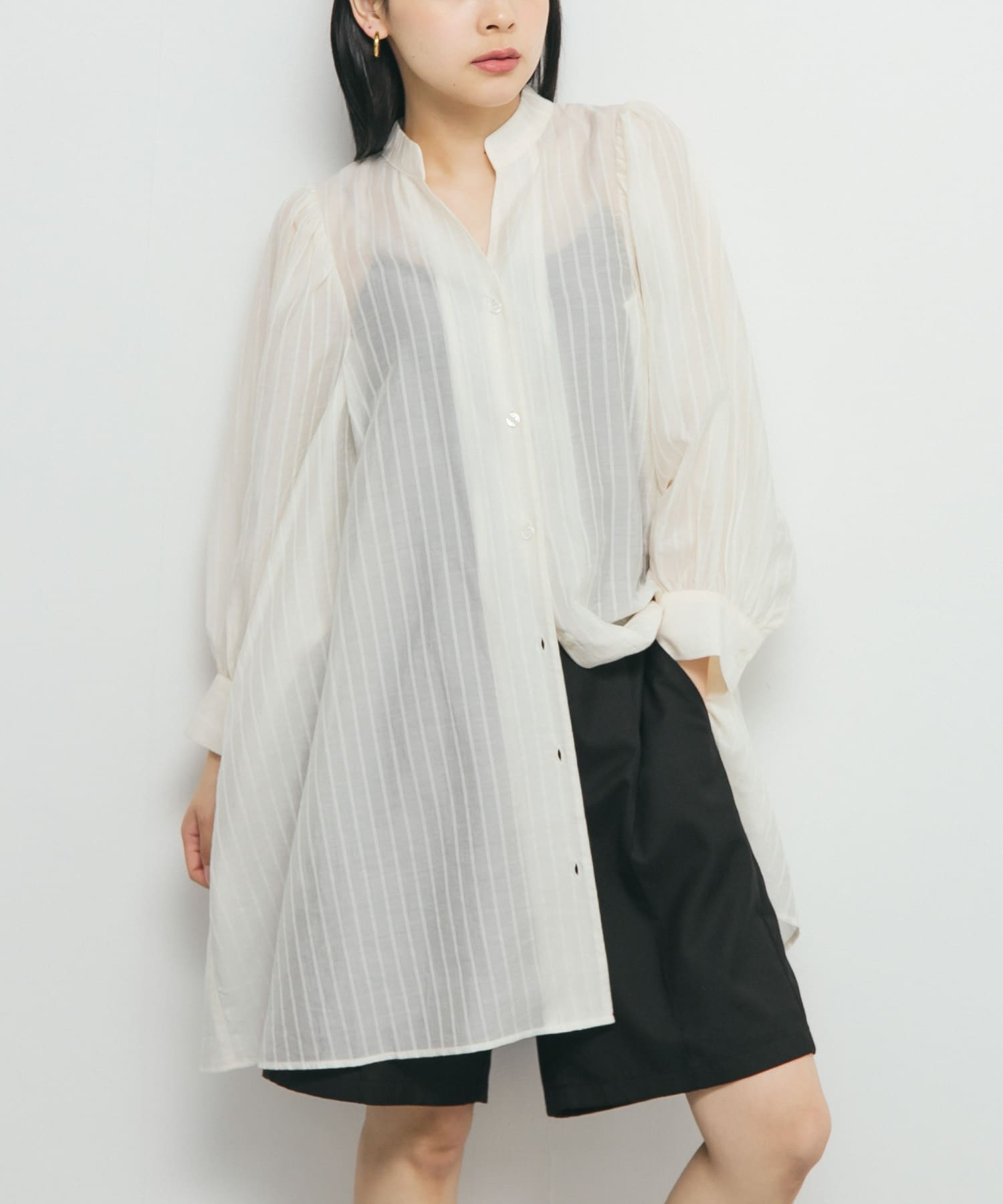 ボリュームスリーブストライプミニワンピース