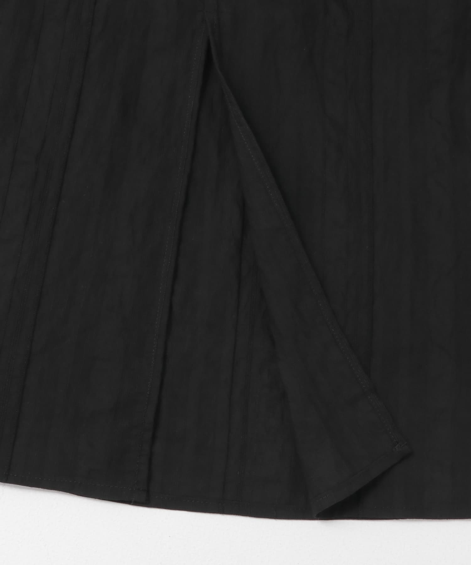 フリルシャーリングドッキングワンピース BLACK one