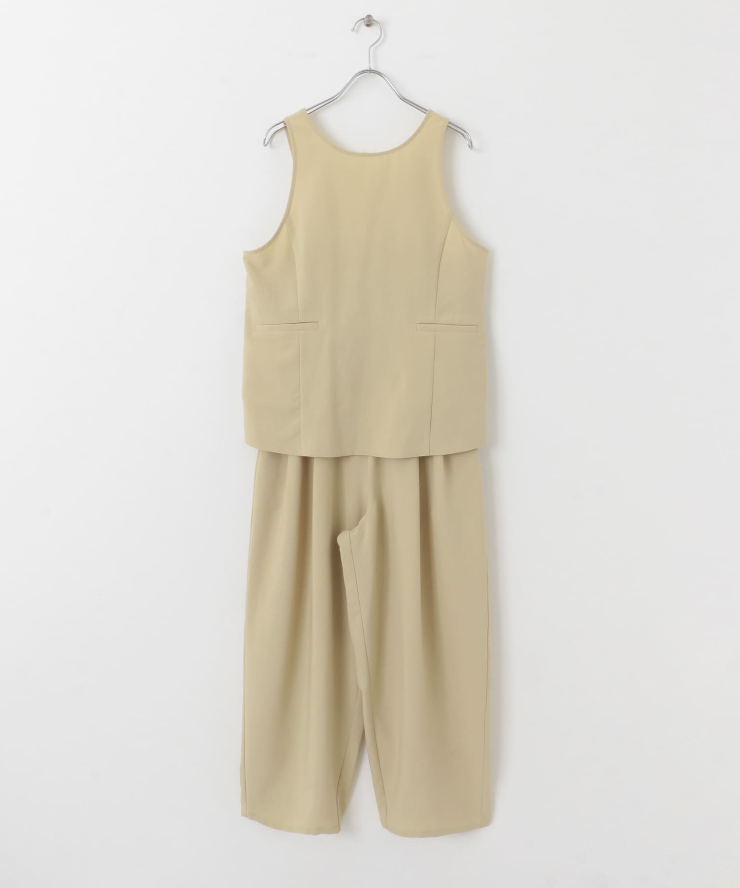 バックオープンベストセットアップ BEIGE one