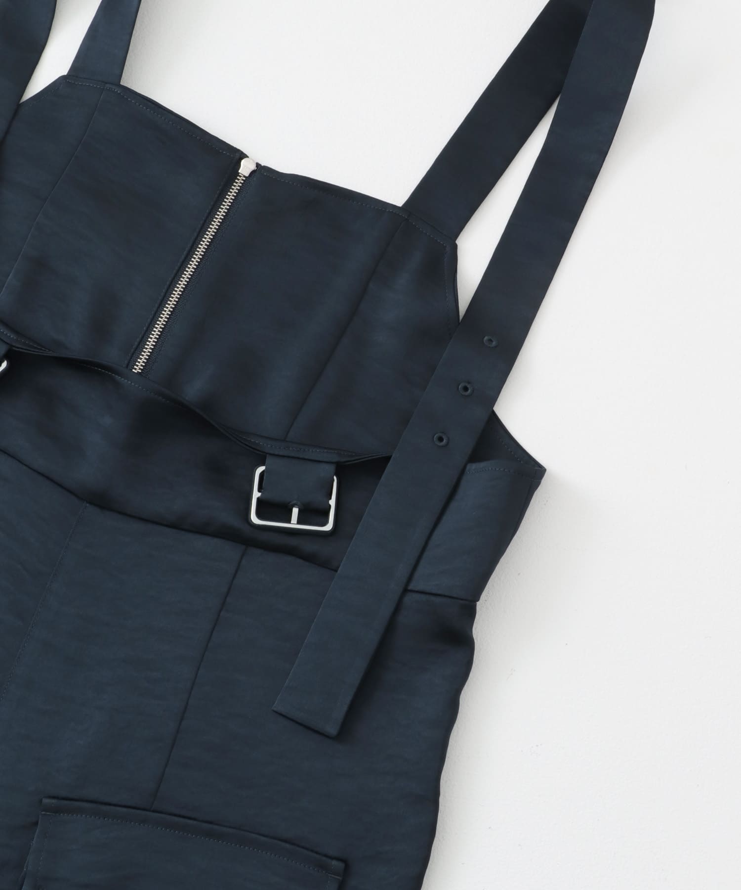 フロントZIPサテンサロペット NAVY one