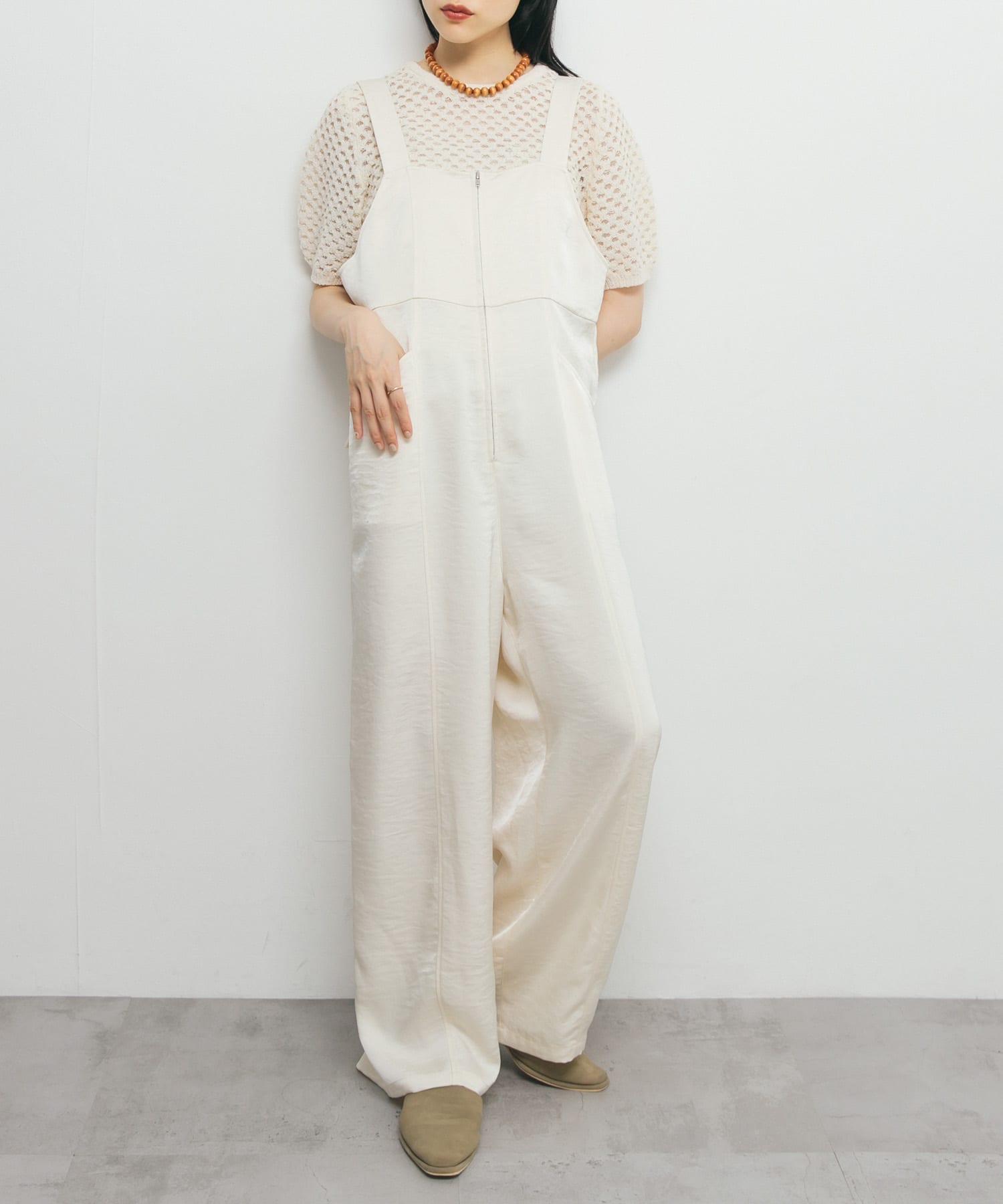 フロントZIPサテンサロペット