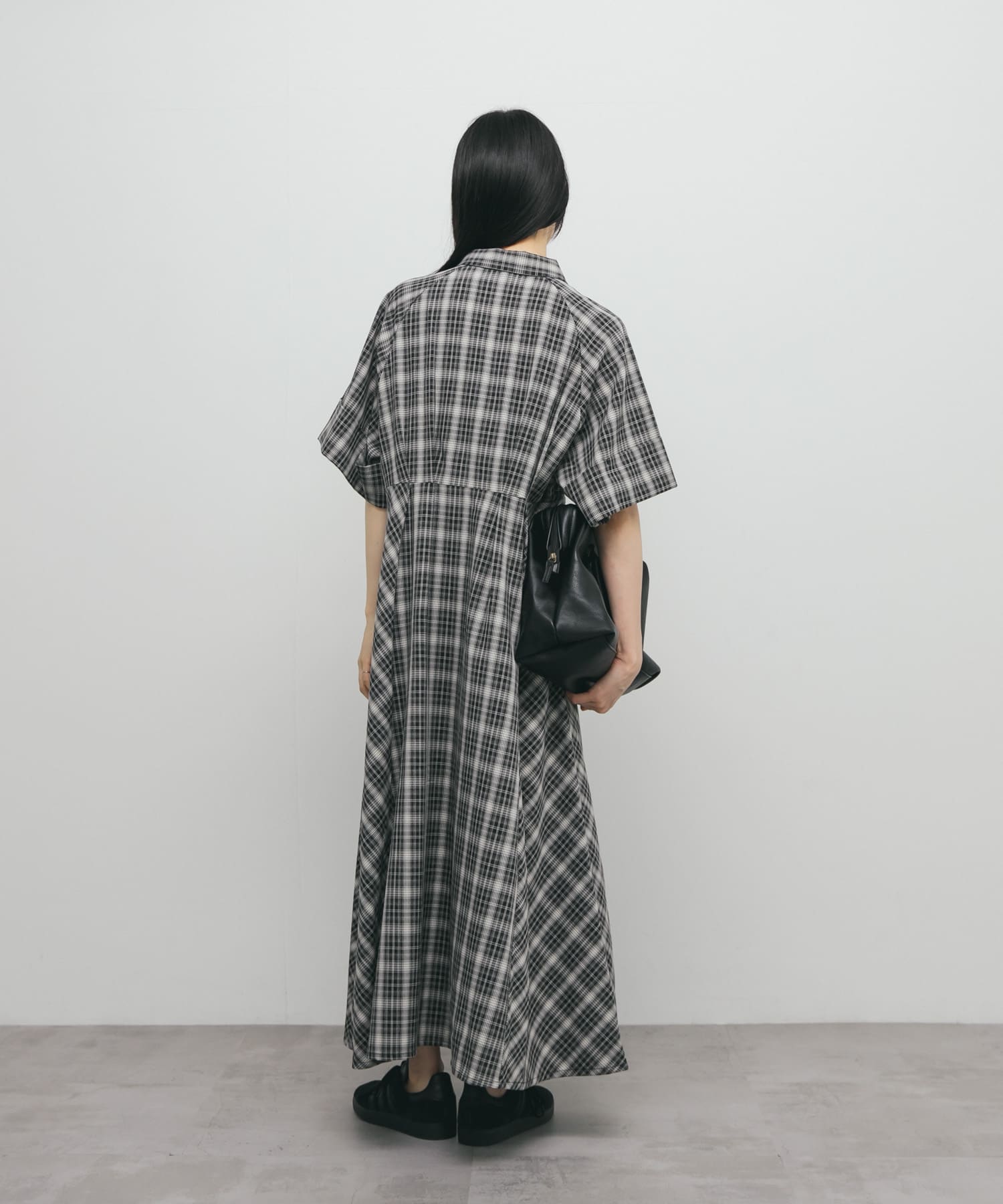 BLACK×IVO