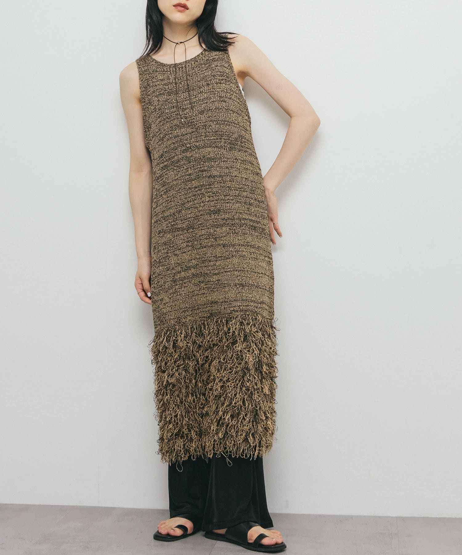 BEIGE×BLK