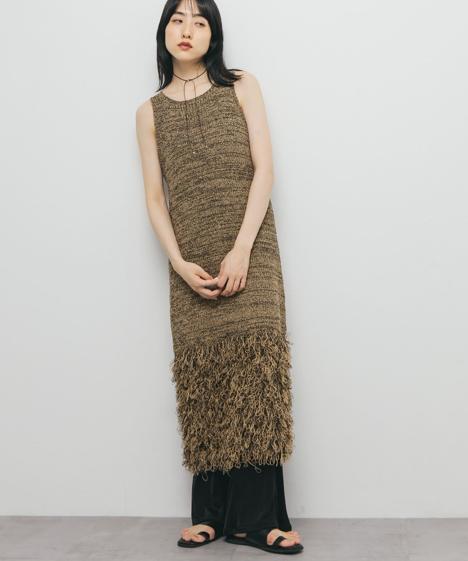 BEIGE×BLK