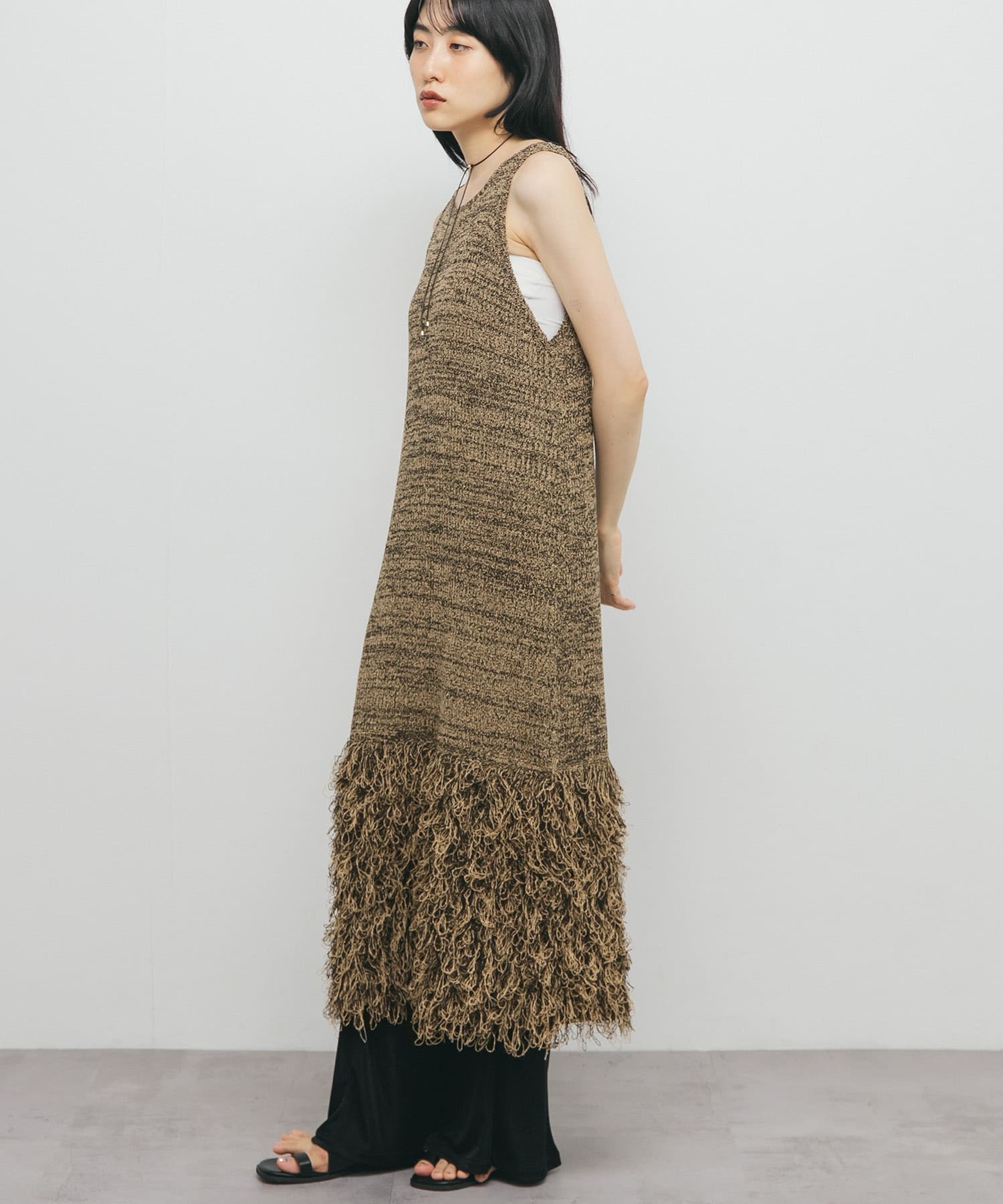 BEIGE×BLK