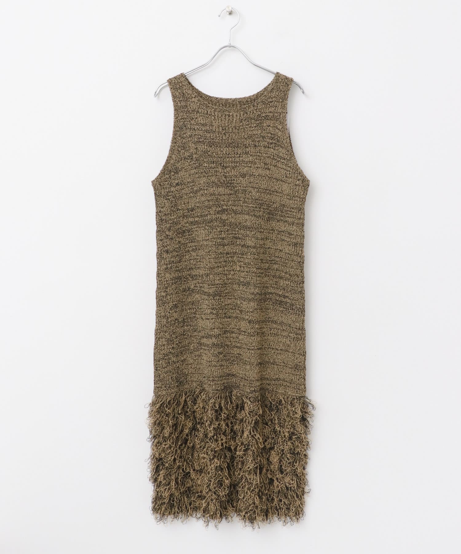 ループフリンジニットワンピース BEIGE×BLK one
