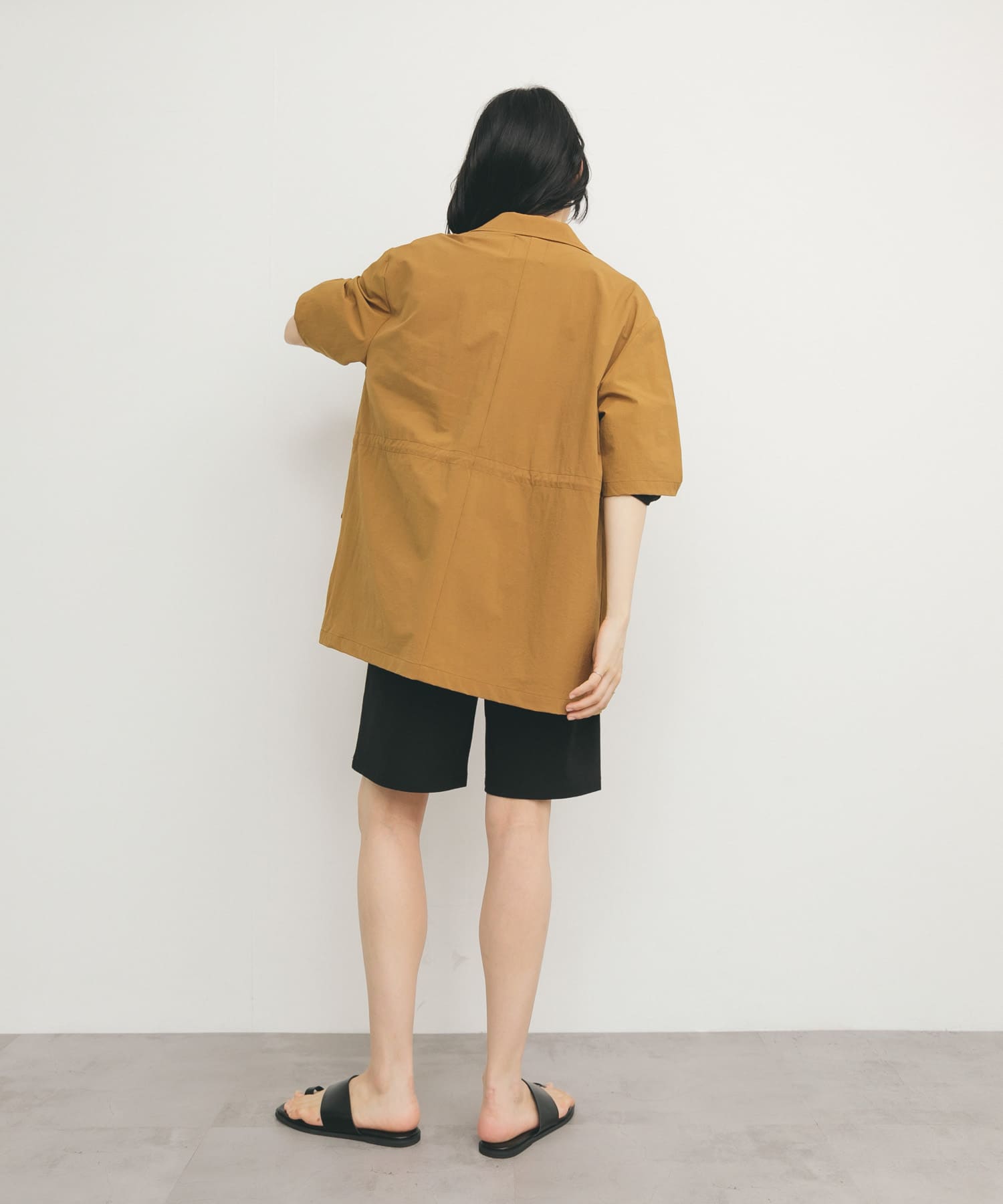 身長：160cm サイズ：one