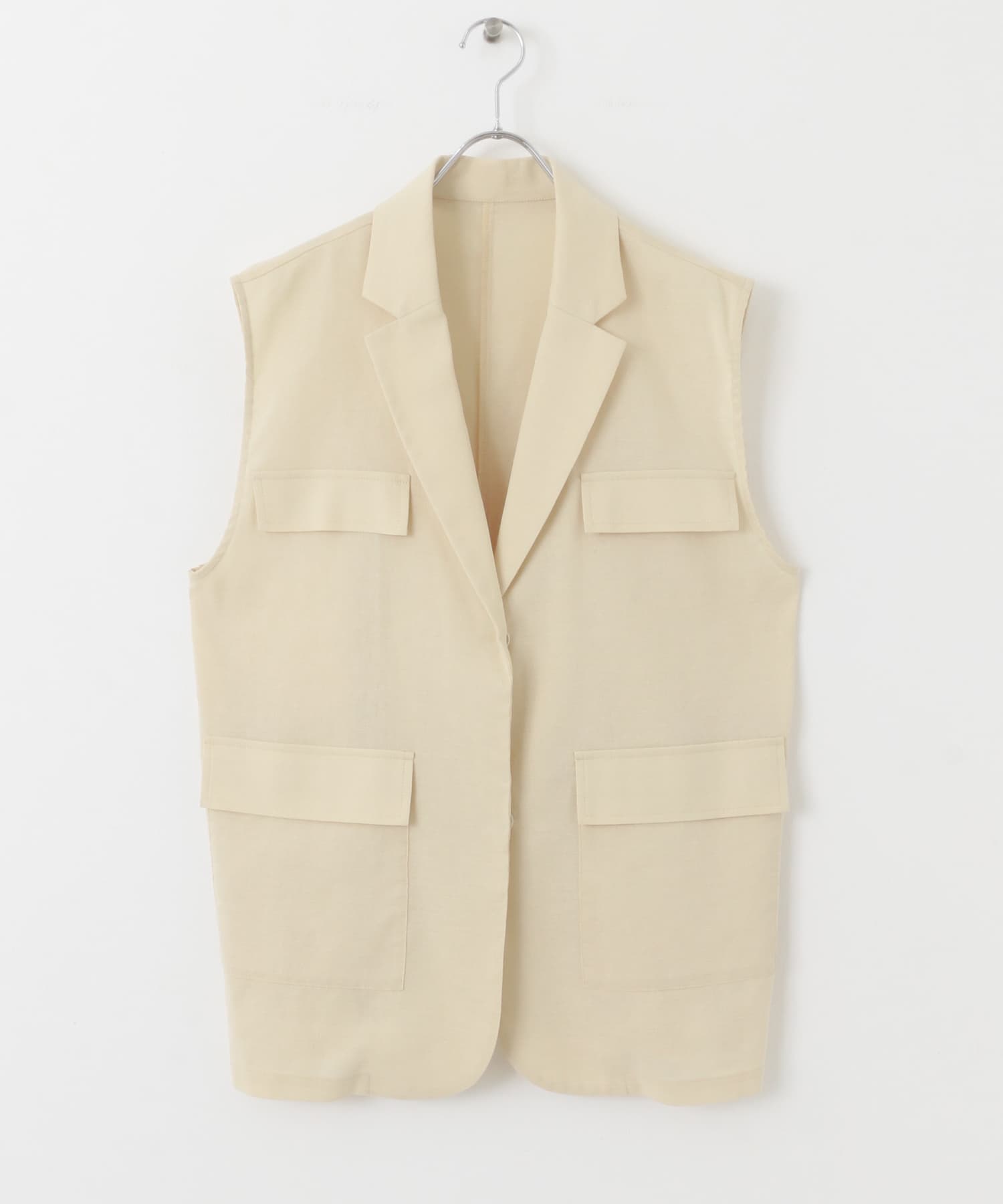 L.BEIGE