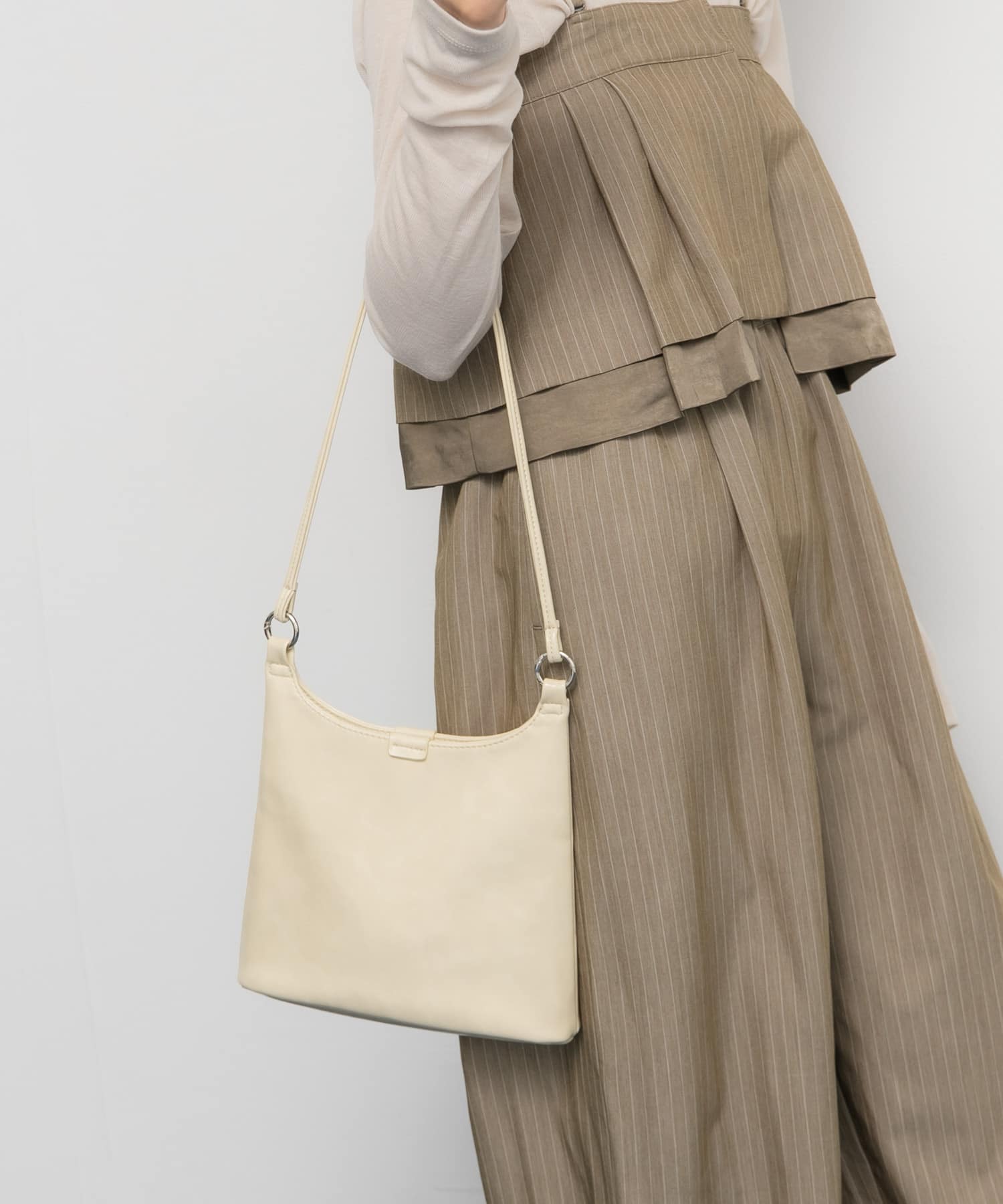 ダブルスリムショルダーBAG