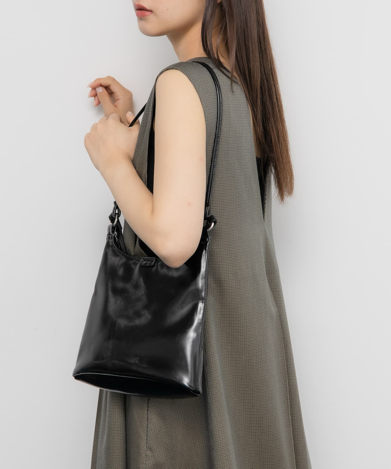 ダブルスリムショルダーBAG BLACK one