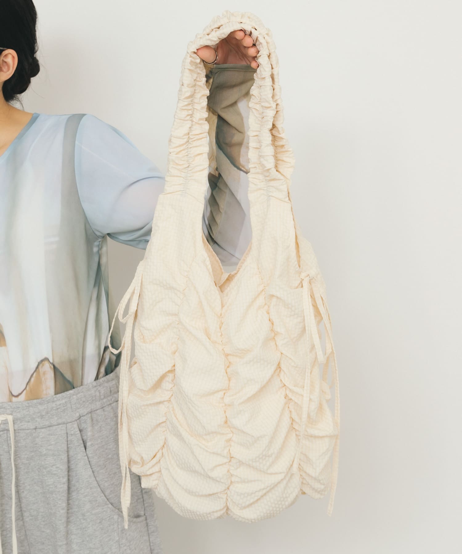 チェックリボンギャザーBAG IVORY one