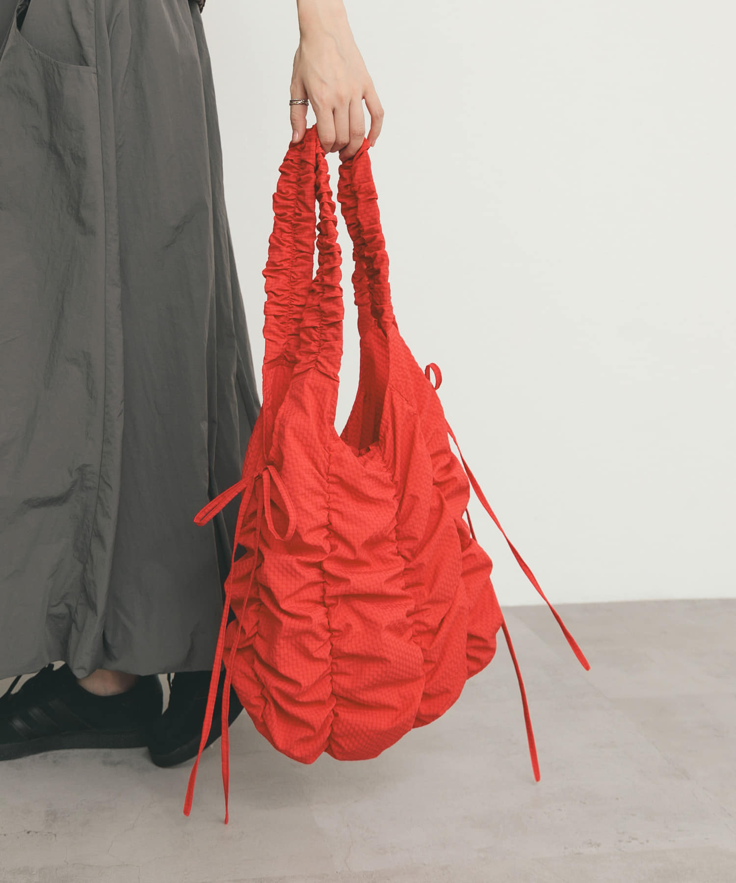 チェックリボンギャザーBAG RED one