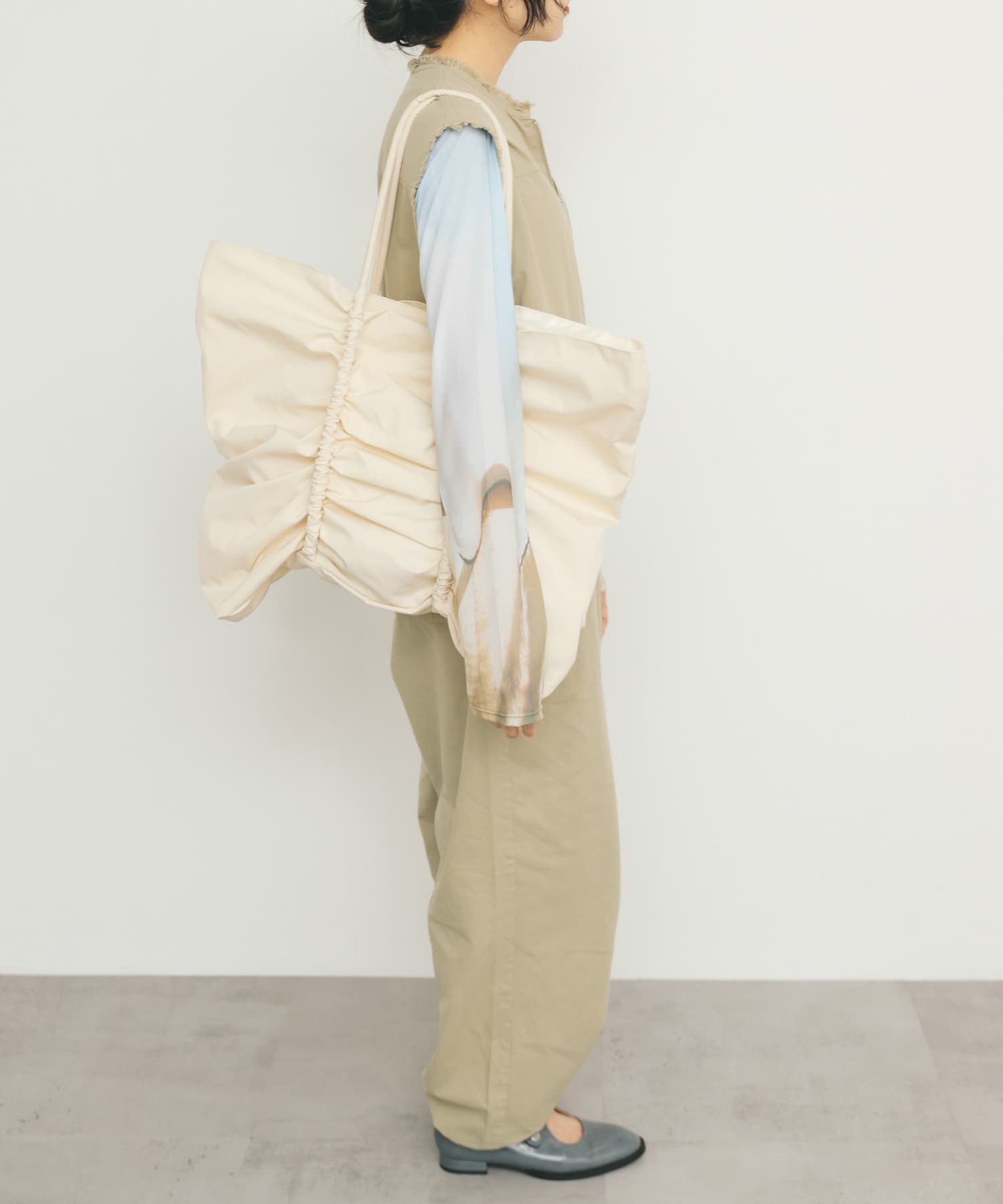 IVORY