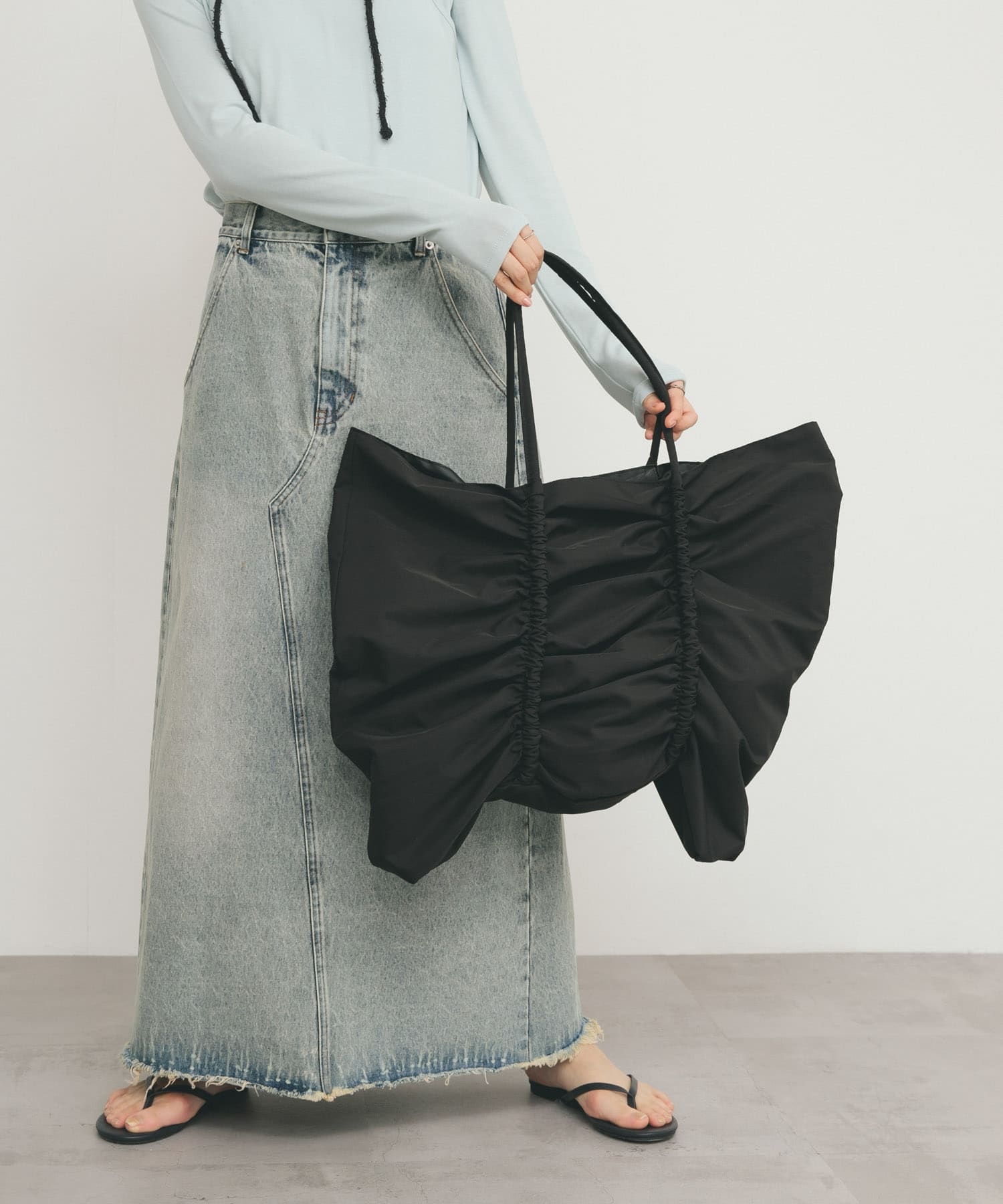 ビッグショルダーギャザーBAG BLACK one