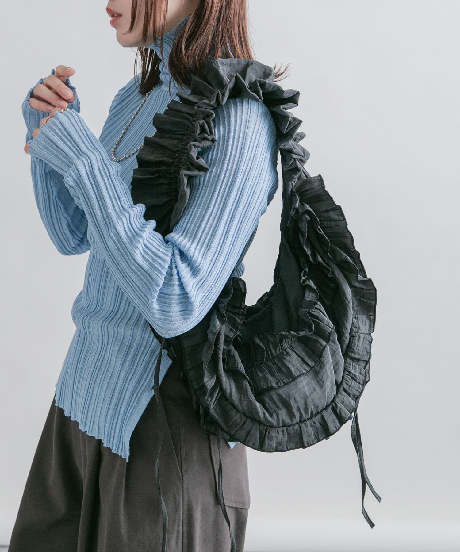 フリルギャザーBAG CHARCOAL one
