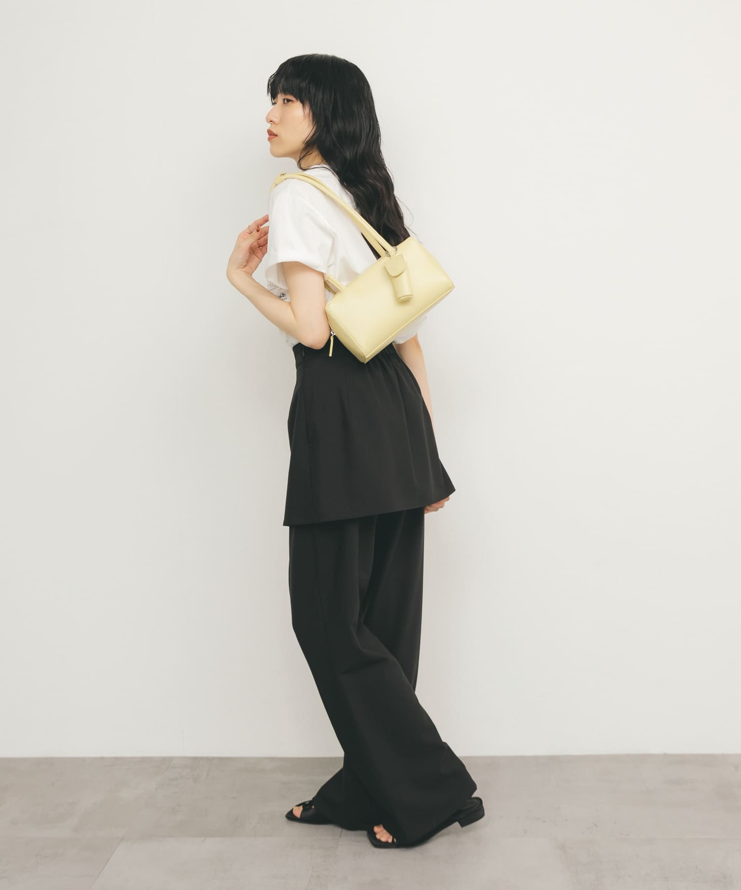 リップケース付きショルダーBAG YELLOW one