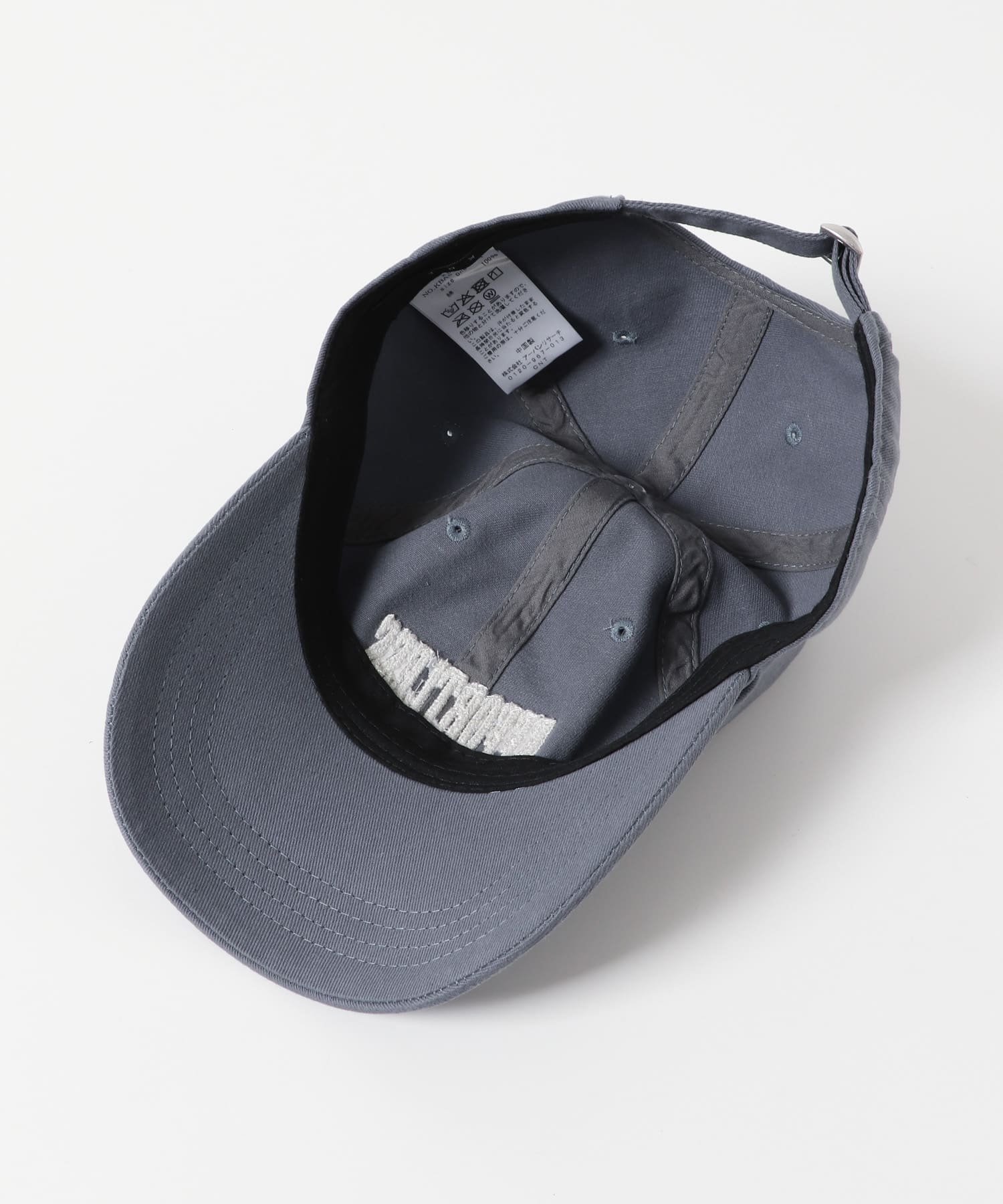 チェーンステッチエンブロイダリーCAP BLUE one