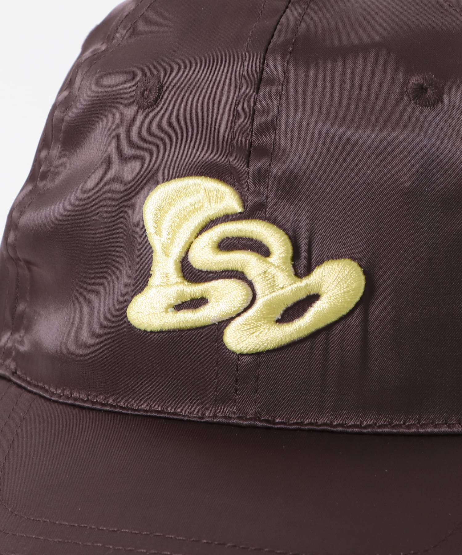 プランプエンブロイダリーサテンCAP BROWN one