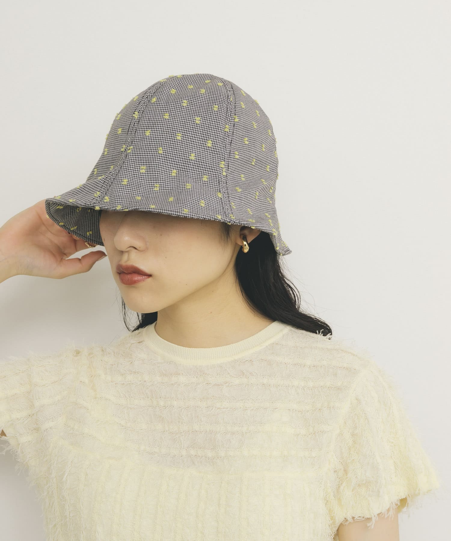 刺繍チェックチューリップHAT BLACK one
