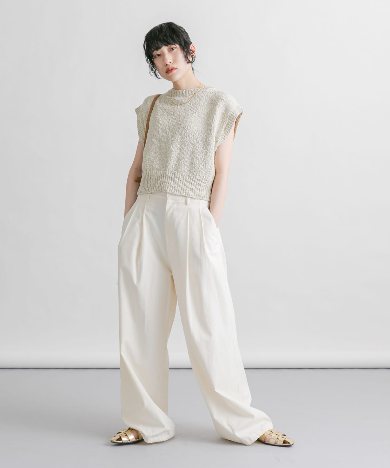 フラットグルカサンダル GOLD 37