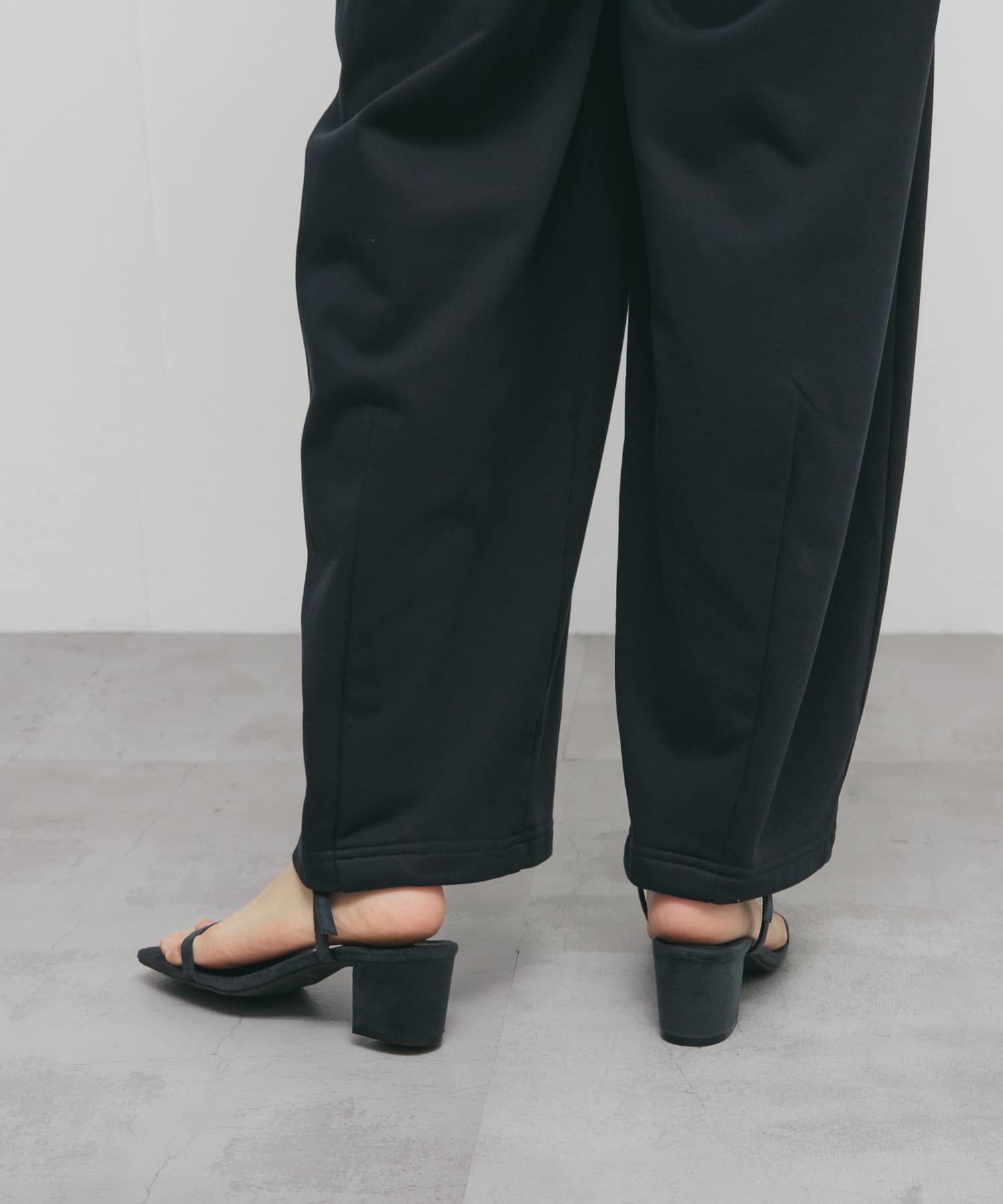 スリムストラップサンダル NAVY 36