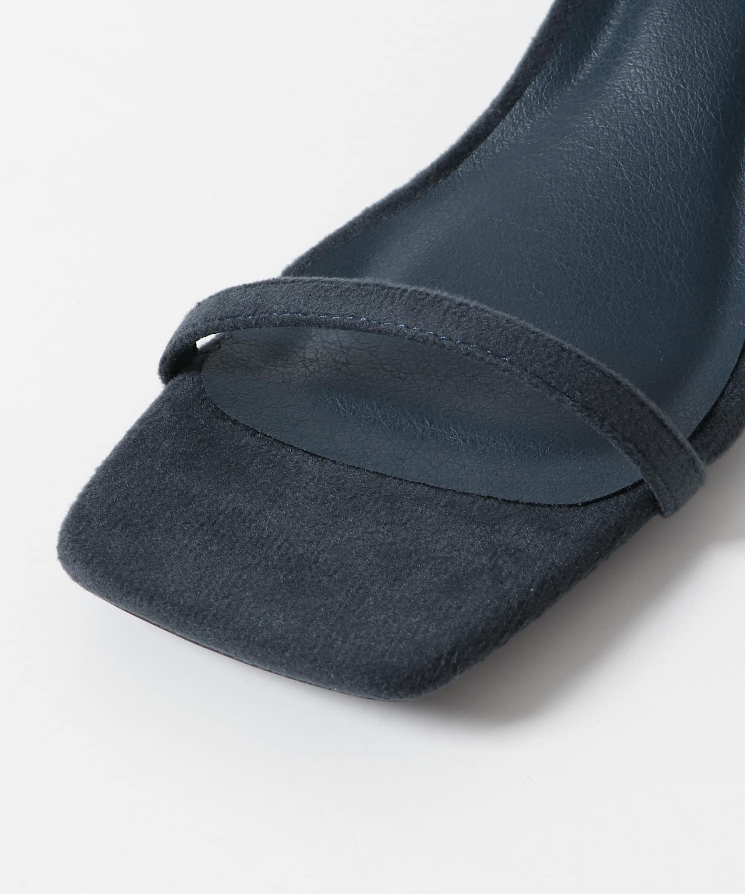 スリムストラップサンダル NAVY 36