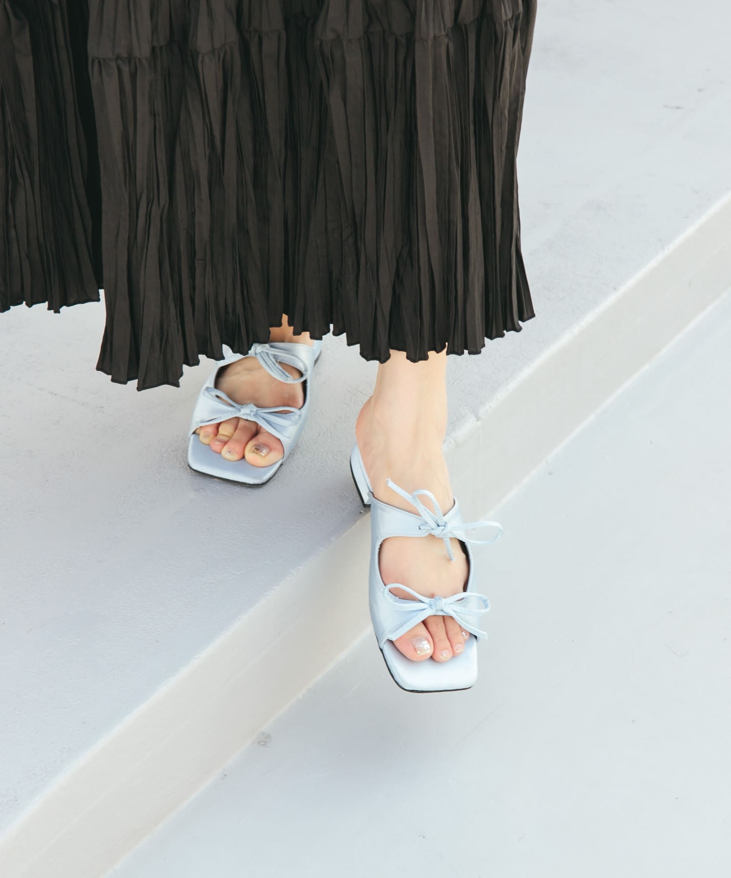 サテンリボンミュール BLUE 37