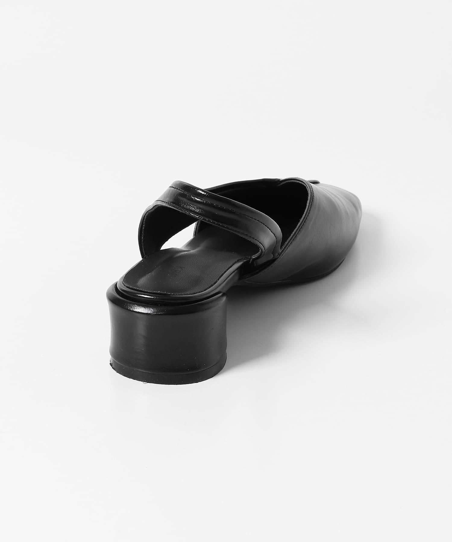 アシンメトリーストラップパンプス BLACK 36