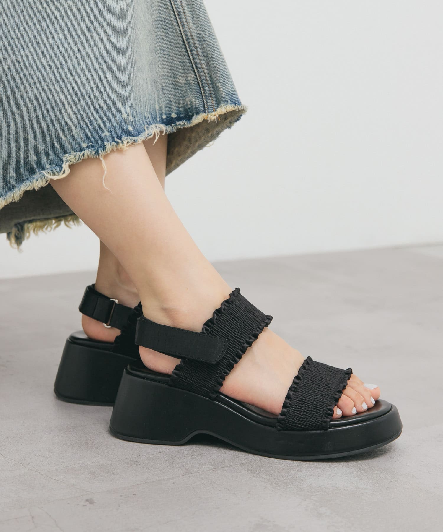 シャーリングベルトサンダル BLACK 36