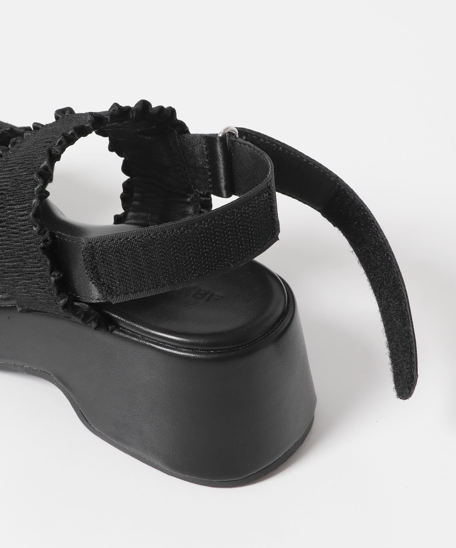 シャーリングベルトサンダル BLACK 36