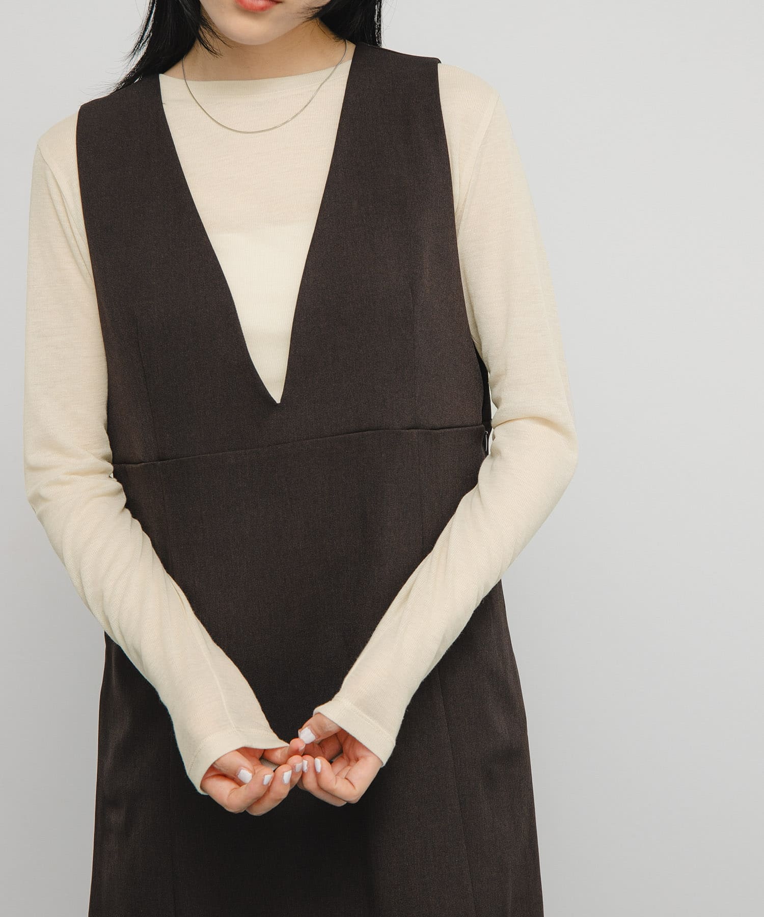 L.BEIGE
