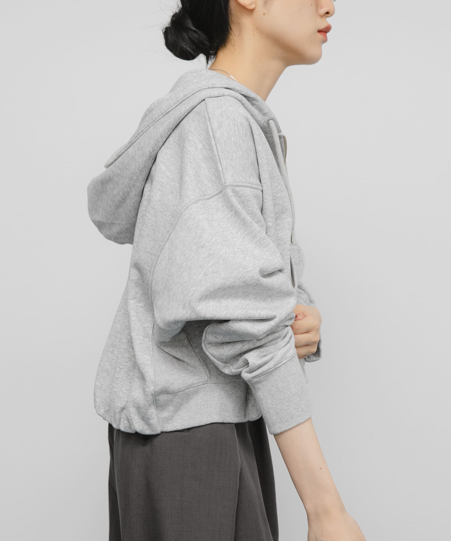 身長：160cm サイズ：one
