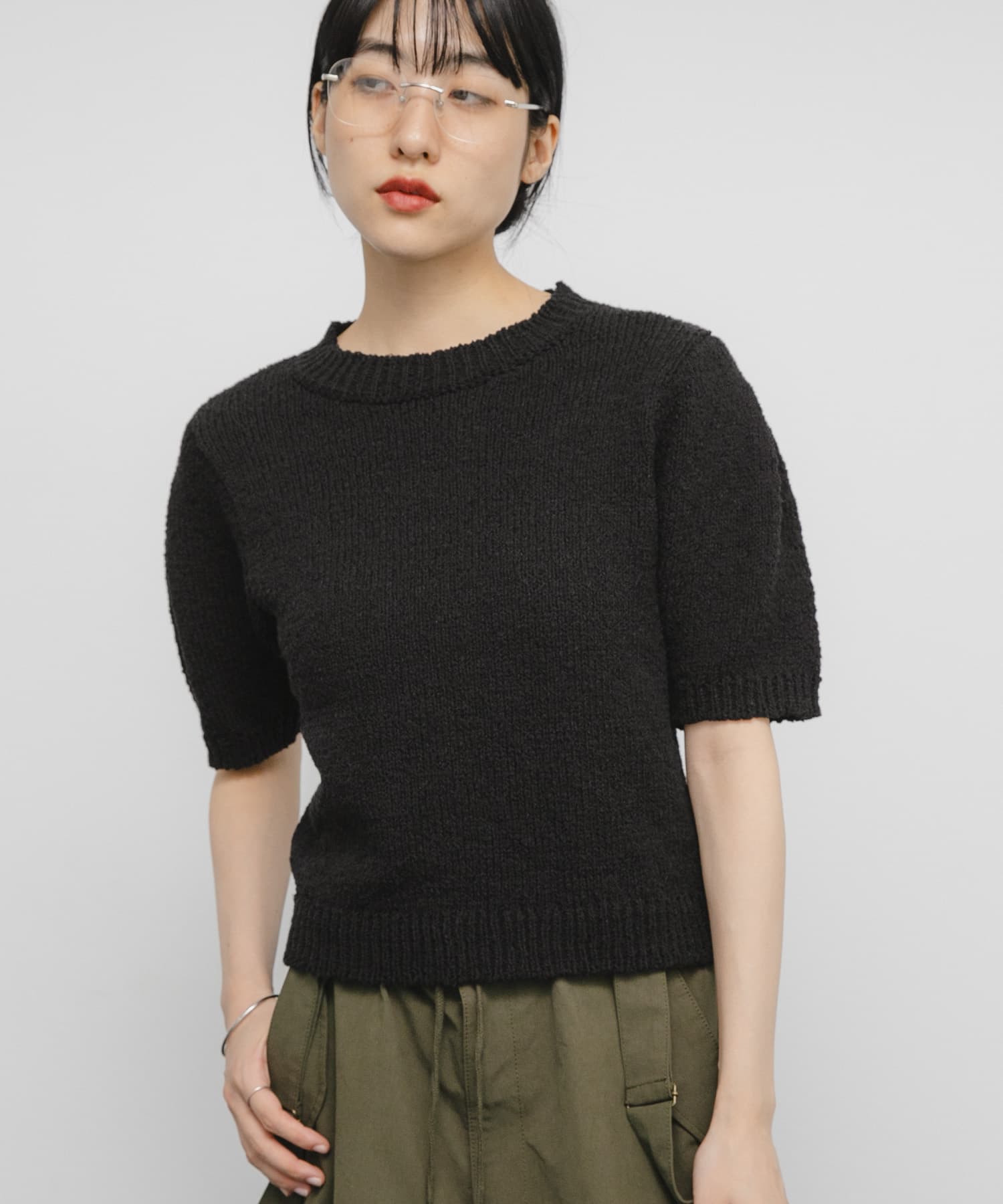 ハーフスリーブクロップドニット