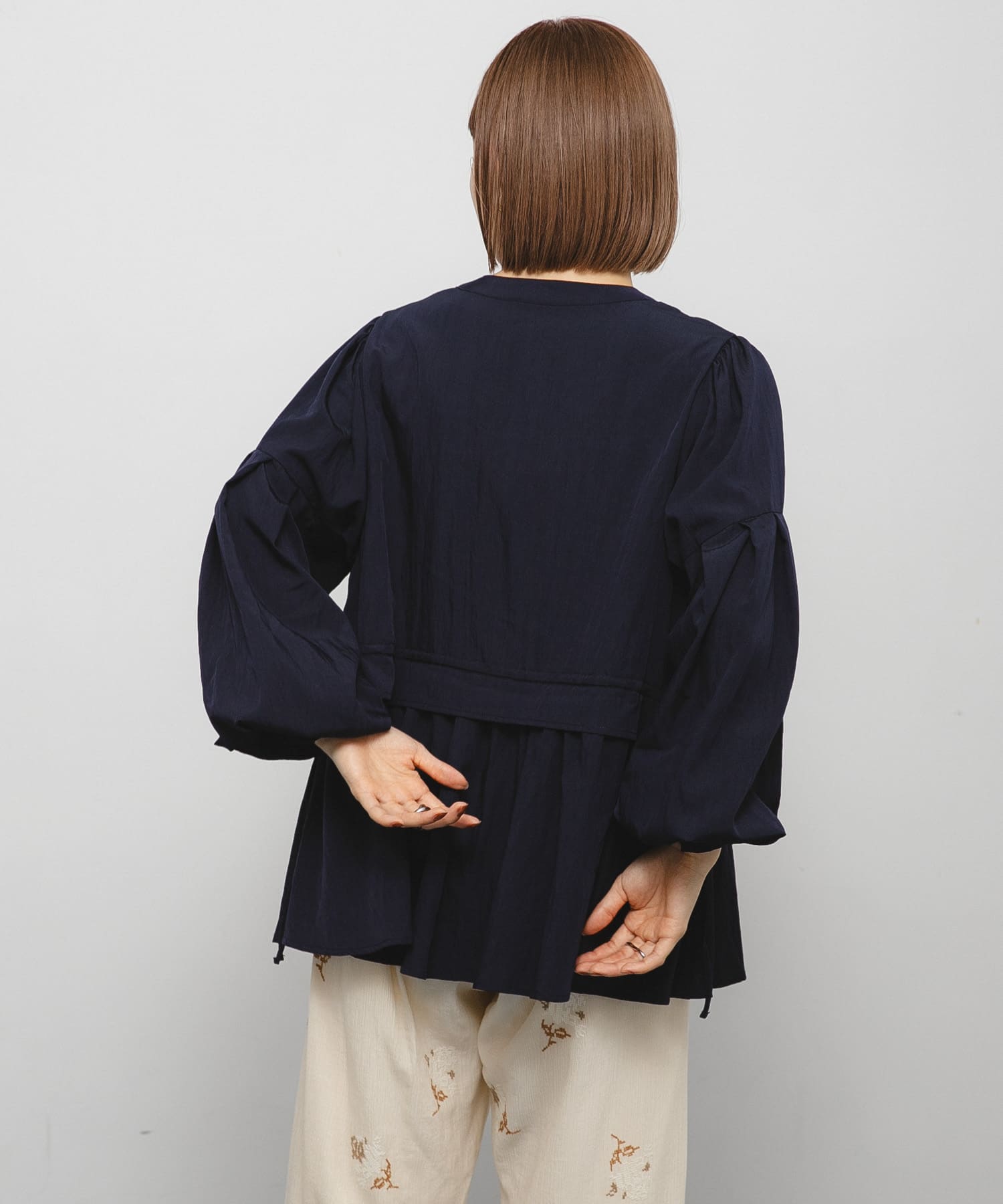 身長：153cm サイズ：one