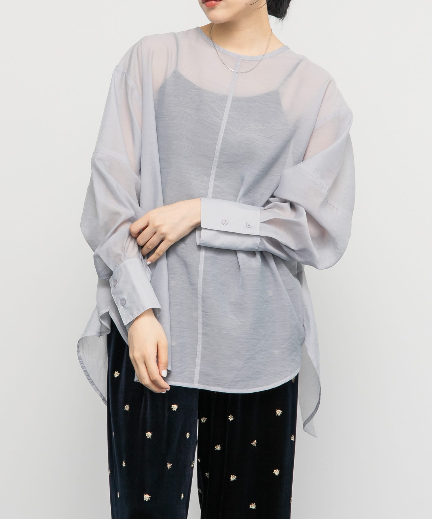 身長：160cm サイズ：one