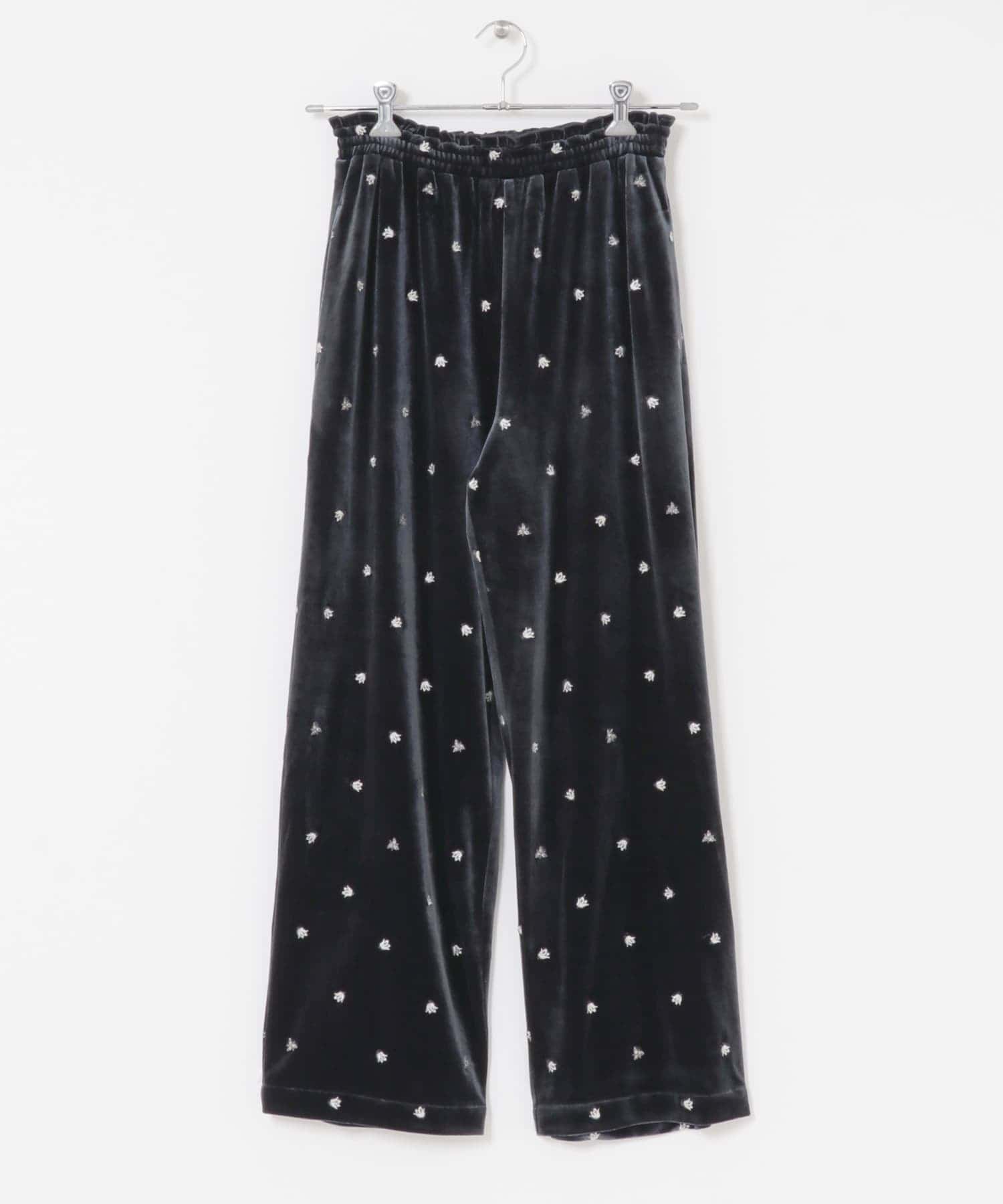 ベロアイージーパンツ CCL刺繍 one